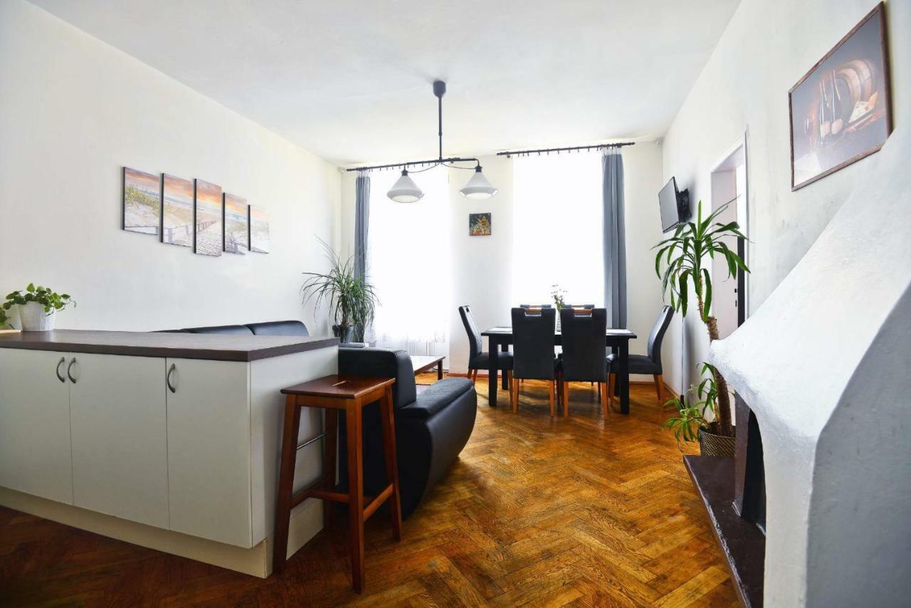 Spacious Cozy Apartments In Centre Prague Exterior photo